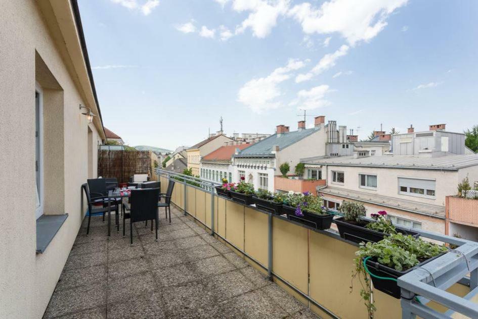 Apartment Visit Vienna Roof Terrace Morning Sun Dış mekan fotoğraf